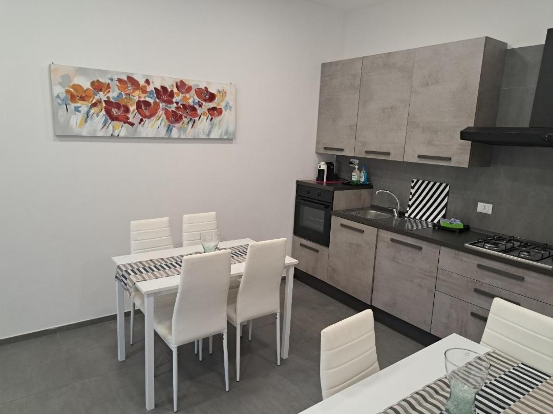 Massaro Apartments Via Firenze Pescara Abruzzo Luaran gambar